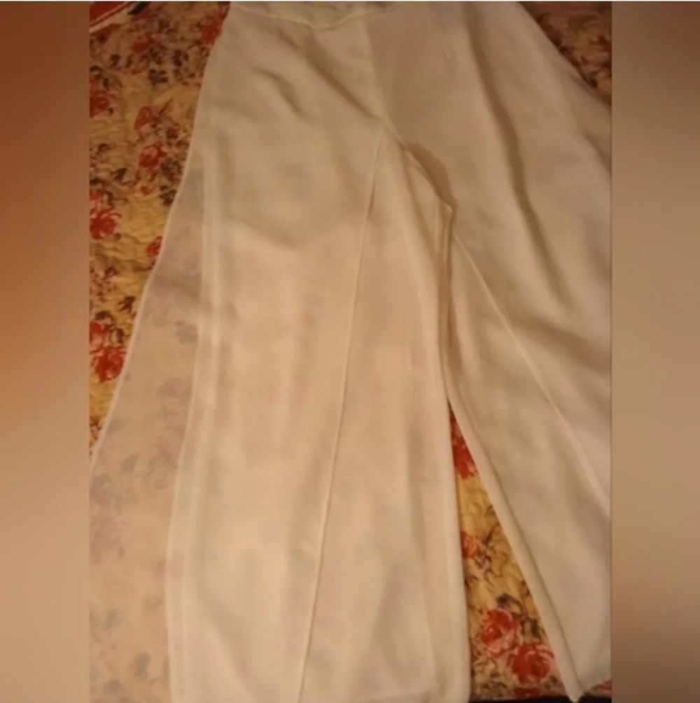 NWT Wide-Leg High Waisted Chiffon Trim White Pants Womens